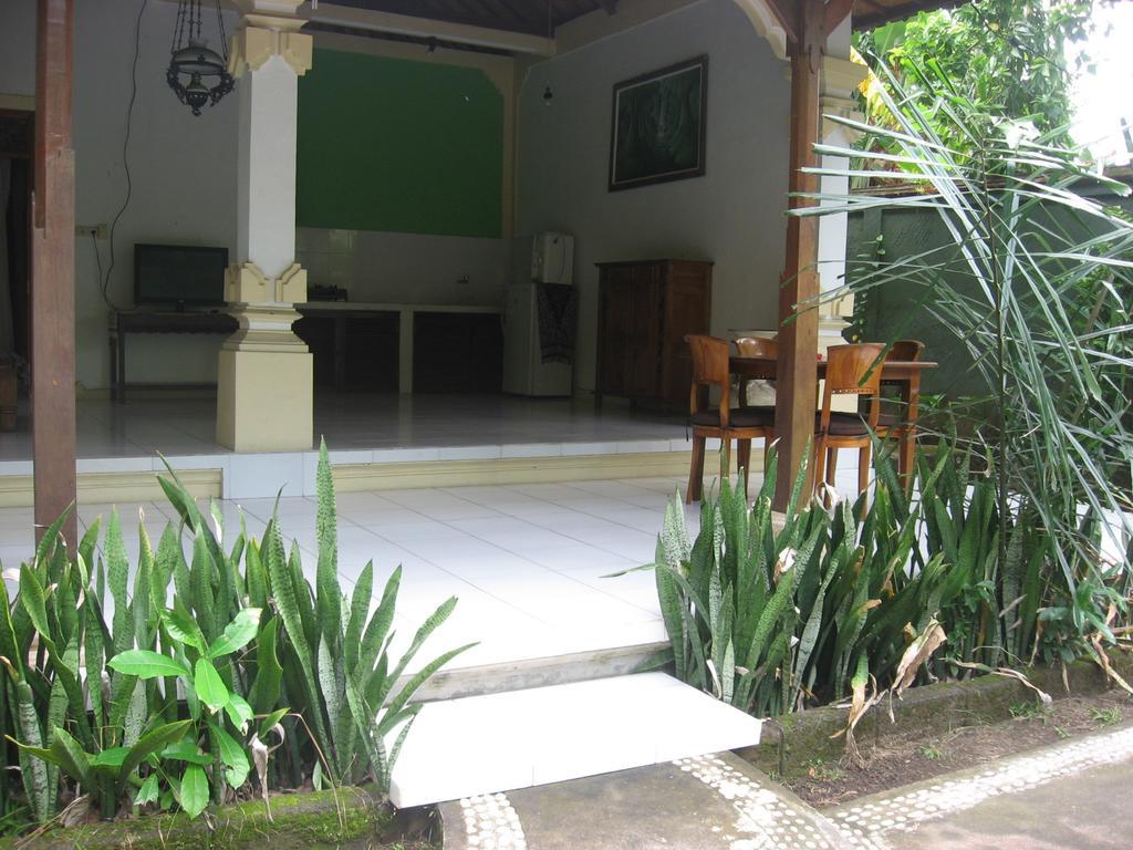 Villa Mahalini 1 Seminyak Szoba fotó